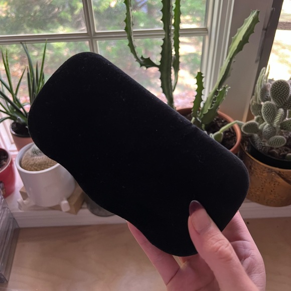 Gucci large velvet sunglasses case